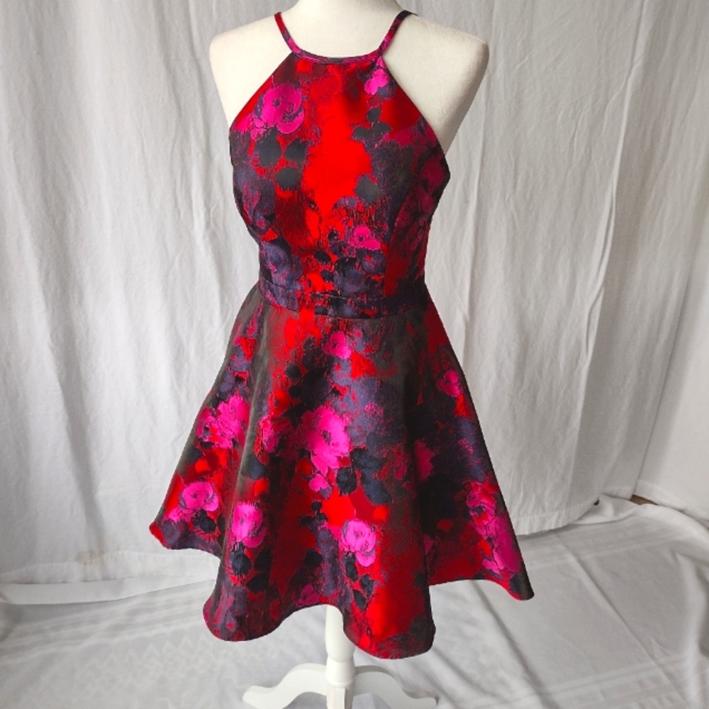 🌞Host Pick🌞 Xscape Dress Size 6